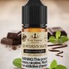 BOWDEN'S MATE SALT FIVE PAWNS ELIQUID bottle displaying chocolate mint design.